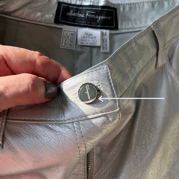 Salvatore Ferragamo Silver Leather Pants, Size 12, Never worn, Soft & Buttery - Picture 4 of 8